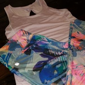 Medium workout outfit fabletics capri pants & top